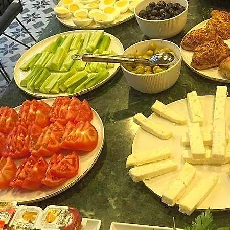 Bonita Κωνσταντινούπολη